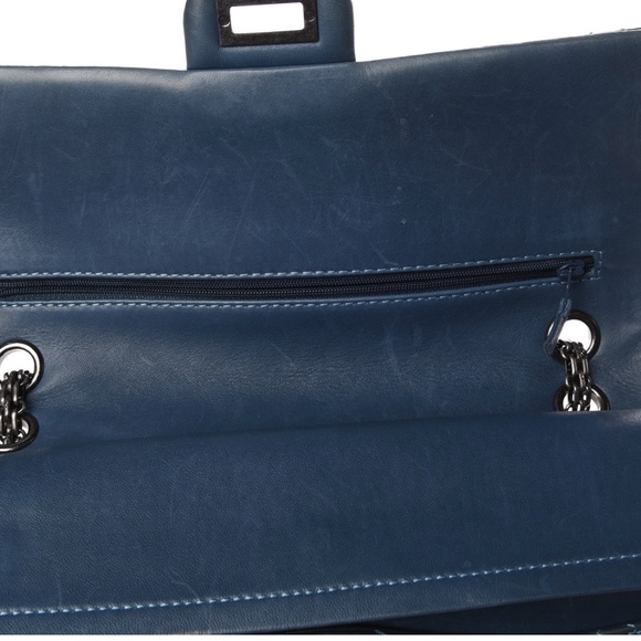 Chanel 2.55 Patent Reissue 226 flap bag - Picture 9 of 10